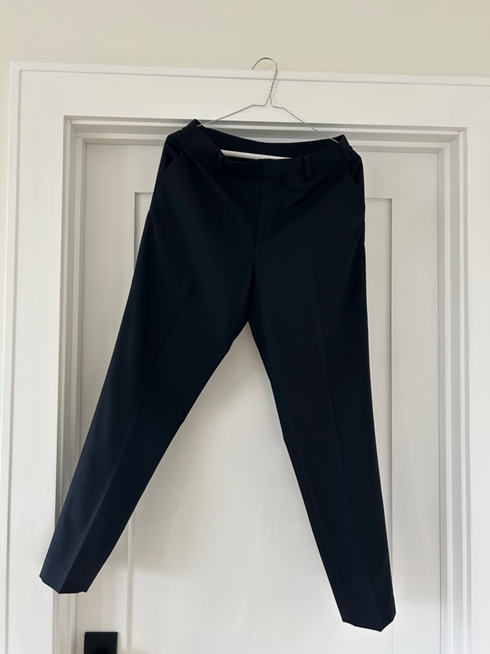Uniqlo women's Navy Dress Pants - Slim Tailored